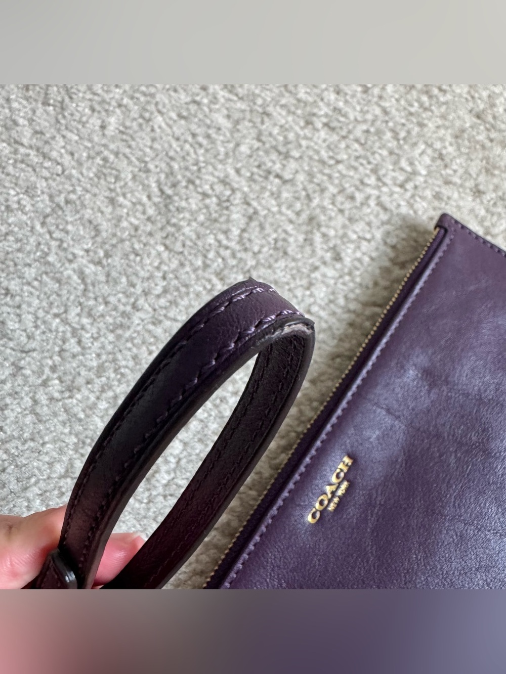 Coach Purple Leather Wristlet Clutch Slim Tablet Travel Wallet Zip Closure - Picture 12 of 13